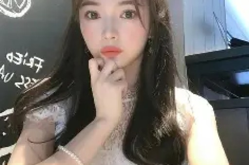 娱乐圈再爆大瓜！工作人员曝张雨绮疑似怀孕全网热议不停